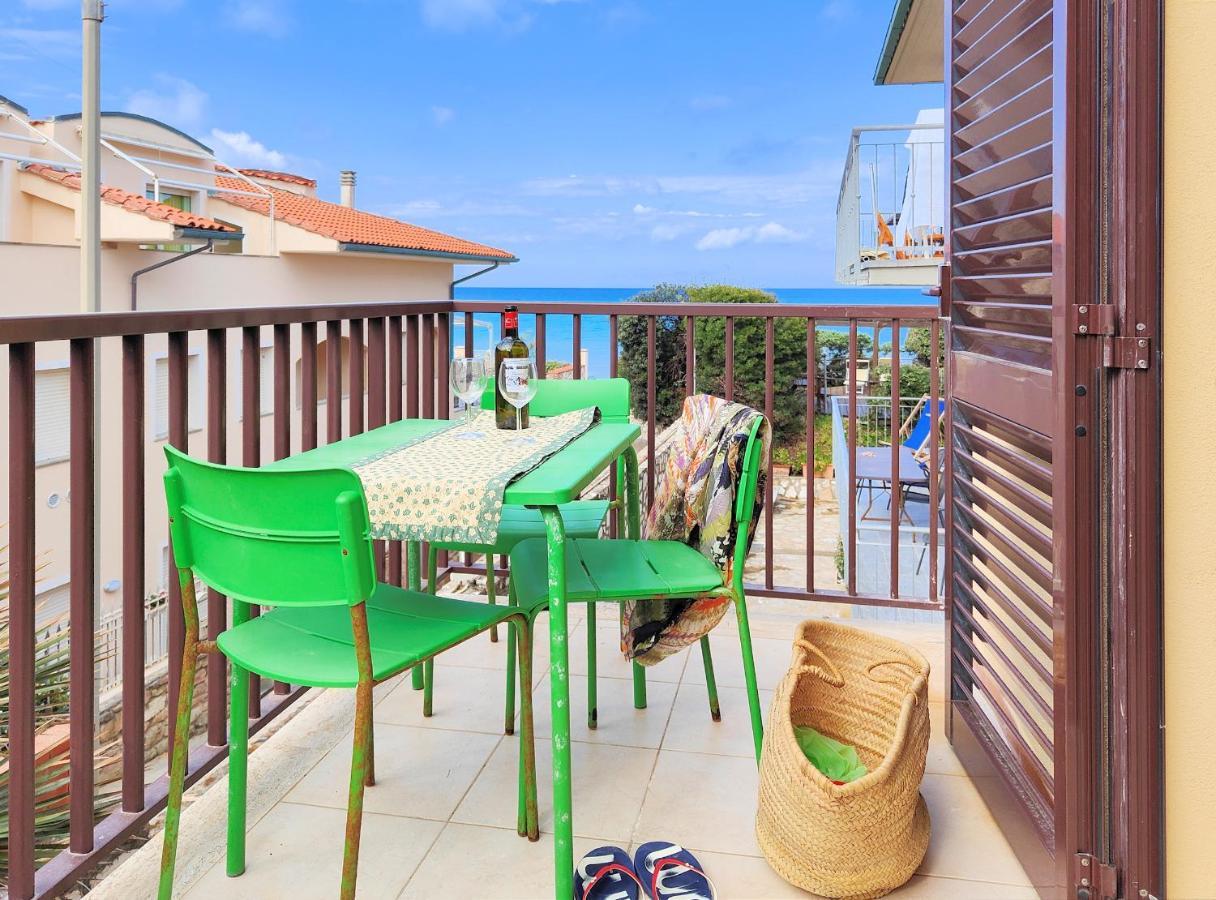 Le Dune Sea View Apartments - Futura Cav San Vincenzo Dış mekan fotoğraf