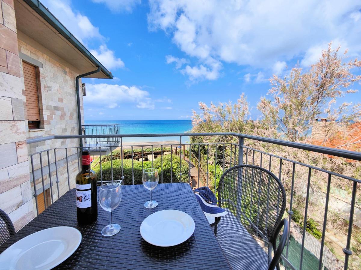 Le Dune Sea View Apartments - Futura Cav San Vincenzo Dış mekan fotoğraf